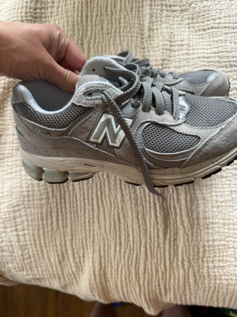 New Balance 2002R Size 6.5W - Picture 5 of 6
